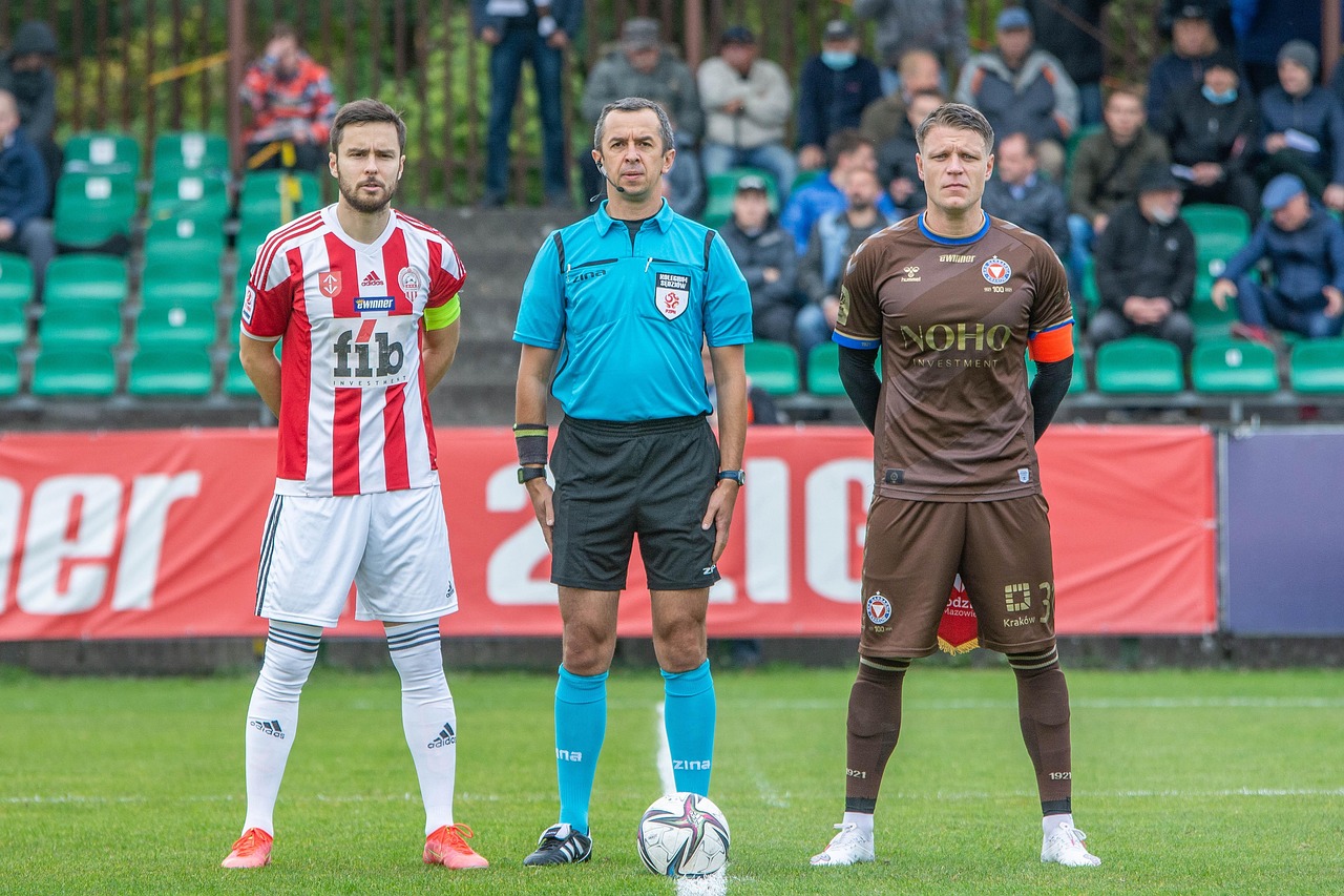 ซูฮูล ไชร์ พบ อวาสซา เคเนมา - การวิเคราะห์การแข่งขัน