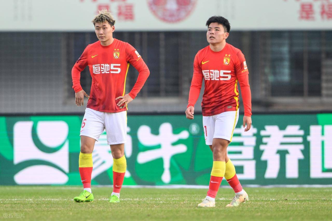 จาก 'ผลิตโดยเอเวอร์แกรนด์' สู่ 'ลูกศิษย์ของคาเซมิโร่' ตอนนี้เขามุ่งหน้าสู่ยุโรปเพื่อสร้างชื่อให้ตัวเอง _ซู ปิน_ วงการฟุตบอล แมตช์