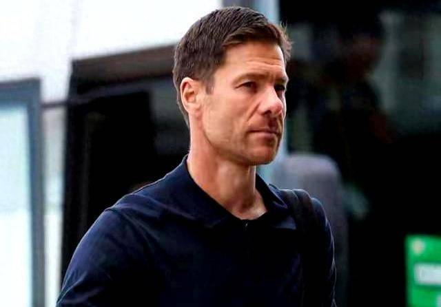 ตำแหน่งของอลอนโซ่ไม่มั่นคง – ใครที่เรอัล มาดริดควรแต่งตั้งเป็นผู้จัดการชั่วคราว? ช่วงเวลาที่สามของซีซู? ครั้งที่สองของมูรินโญ่? _ราอูล_ โซลารี_ แชมเปียนส์ลีก