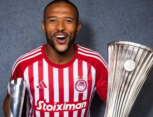 นักเตะวัย 32 ปี 'ล้มเหลวในลีกจีน' กลับมาโชว์ฟอร์มในแชมเปียนส์ลีก ยิงประตูใส่ทั้งบาร์เซโลนาและเรอัล มาดริด! ประตู: โอลิมเปียกอส พบ เรอัล มาดริด