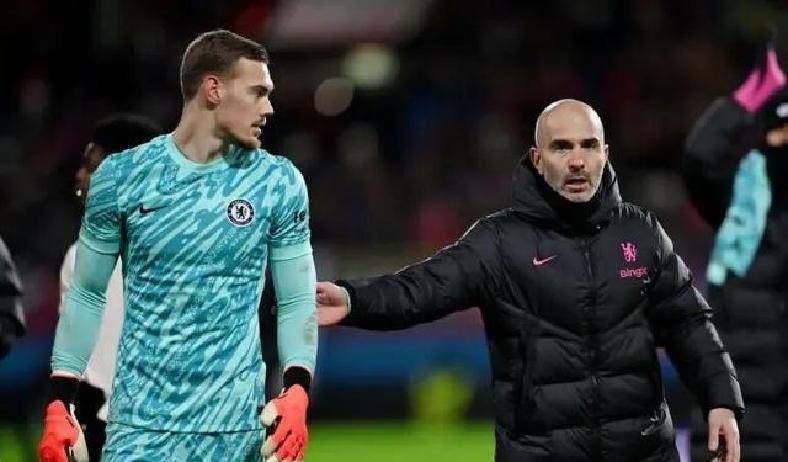 ดาวรุ่งมูลค่า 24.5 ล้านยูโรต้องการย้ายทีม! ผู้รักษาประตูวัย 23 ปีของเชลซี Jönsson เตรียมอำลาทีมในช่วงตลาดซื้อขายหน้าหนาว – เป็นการตัดสินใจที่ชาญฉลาดหรือไม่?_การจากไป_โอกาส_ยูฟ่า แชมเปียนส์ลีก