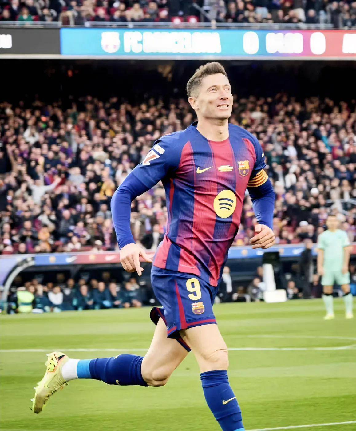 รายงาน! 1-0, 3-1! La Liga Crazy Night: เกมในบ้านของบาร์เซโลนาสร้างสถิติ! อันดับล่าสุด ปล่อยใหม่_grona_chapter _ แอตเลติโก มาดริด