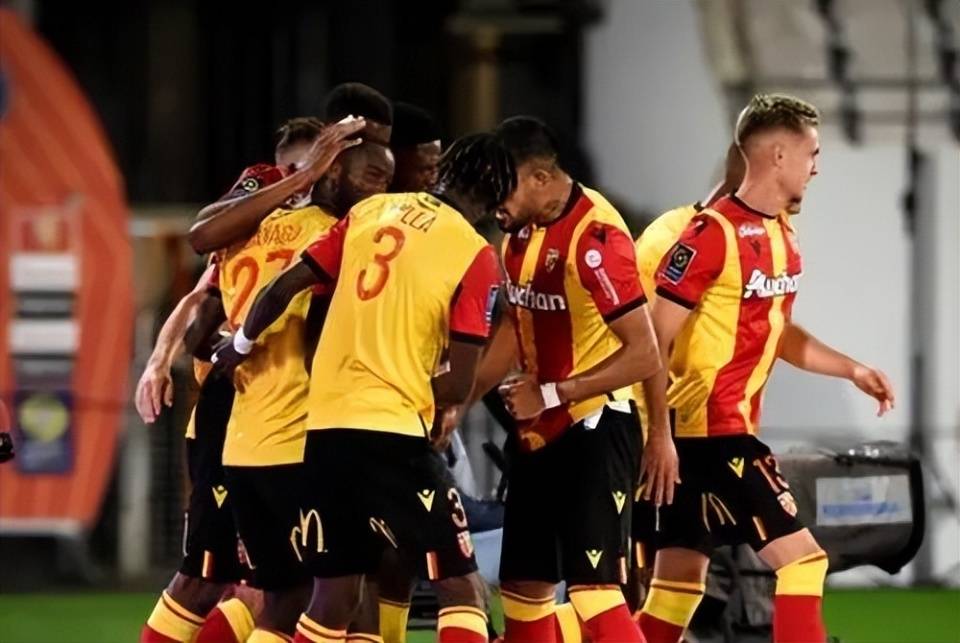 การวิเคราะห์รอบชิงชนะเลิศ France Cup: Lens vs Nice ผู้สามารถสร้างประวัติศาสตร์ได้ การทำนายเริ่มต้นคือ Release_League_Cuplet_UEFA Champions League